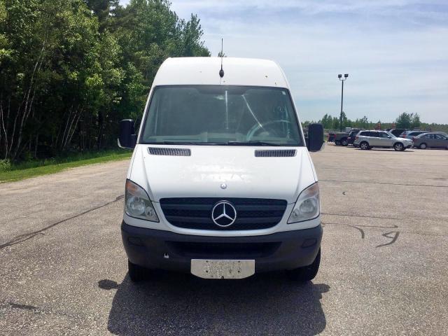 WD3PE8CC7D5751779 - 2013 MERCEDES-BENZ SPRINTER 2 WHITE photo 9