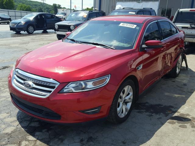 1FAHP2EW8BG142247 - 2011 FORD TAURUS SEL RED photo 2