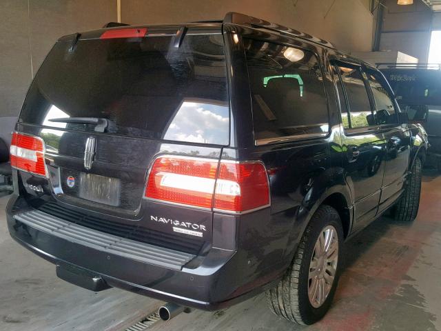 5LMJJ2J52BEJ06925 - 2011 LINCOLN NAVIGATOR BLACK photo 4