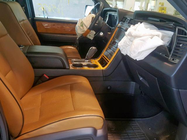 5LMJJ2J52BEJ06925 - 2011 LINCOLN NAVIGATOR BLACK photo 5
