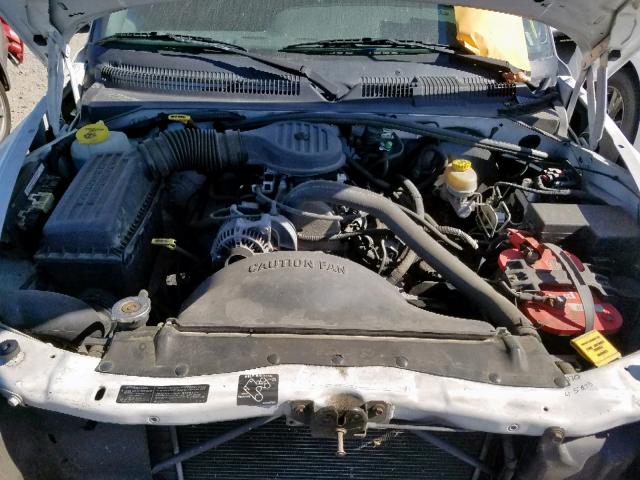 1B7FL26X7WS553047 - 1998 DODGE DAKOTA WHITE photo 7