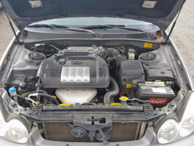 KMHWF25S05A179460 - 2005 HYUNDAI SONATA GL GRAY photo 7