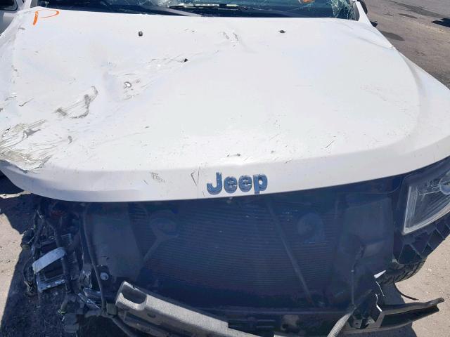 1C4RJEAG9FC826320 - 2015 JEEP GRAND CHER WHITE photo 7