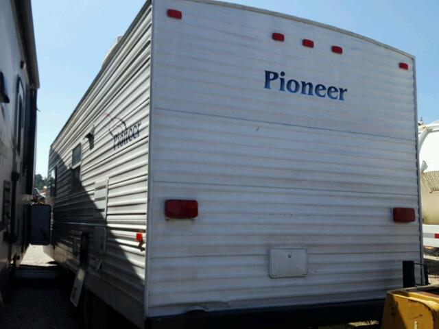 1EB1T232336003611 - 2003 FLEETWOOD PIONEER  BEIGE photo 3