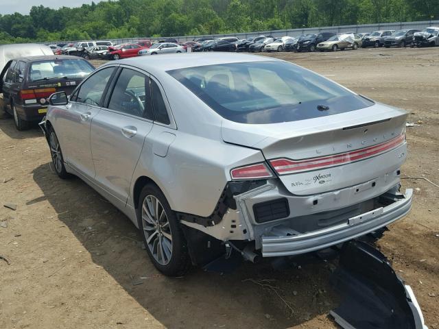 3LN6L5A90HR663569 - 2017 LINCOLN MKZ PREMIE SILVER photo 3