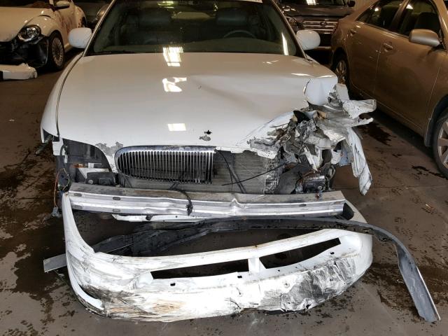 1G4CW52K0X4657421 - 1999 BUICK PARK AVENU WHITE photo 9