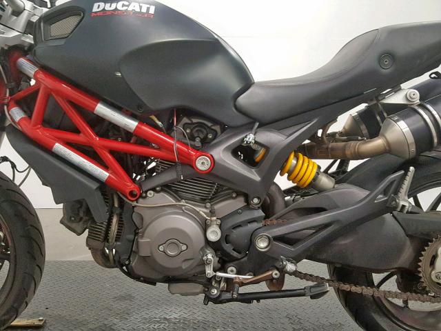 ZDM1RANN7EB075749 - 2014 DUCATI MONSTER 79 RED photo 6