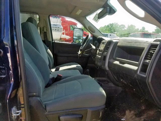 3C63RRGL7JG324400 - 2018 RAM 3500 ST BLUE photo 5