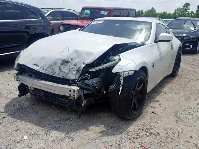 JN1AZ4EH3DM381747 - 2013 NISSAN 370Z BASE WHITE photo 2