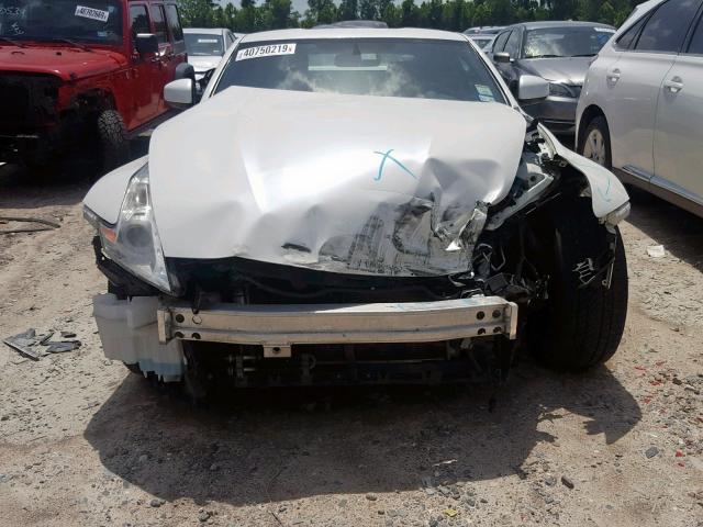 JN1AZ4EH3DM381747 - 2013 NISSAN 370Z BASE WHITE photo 9