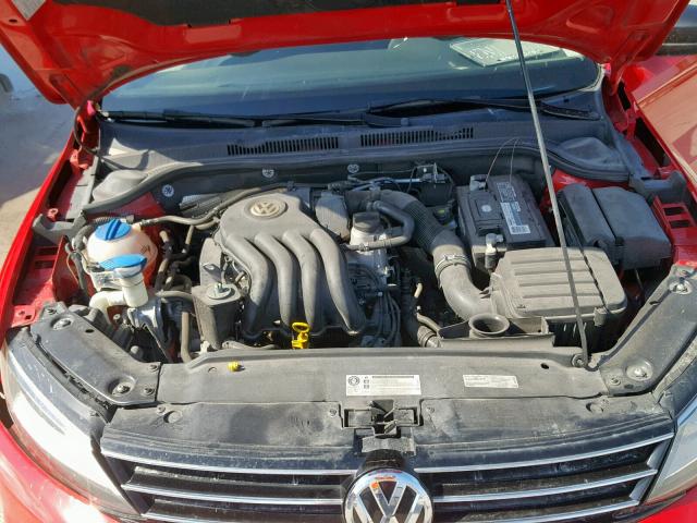 3VW2K7AJXFM357319 - 2015 VOLKSWAGEN JETTA BASE RED photo 7