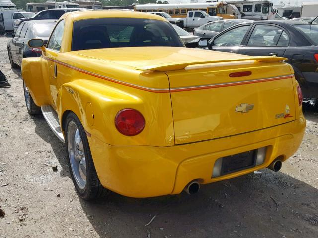 1GCES14P94B106194 - 2004 CHEVROLET SSR 黄色 照片 3