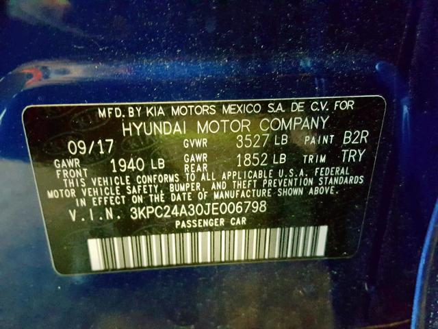 3KPC24A30JE006798 - 2018 HYUNDAI ACCENT SE BLUE photo 10