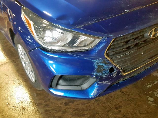 3KPC24A30JE006798 - 2018 HYUNDAI ACCENT SE BLUE photo 9