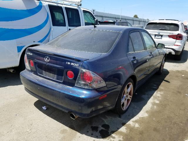 JTHBD192740093157 - 2004 LEXUS IS 300 BLUE photo 4