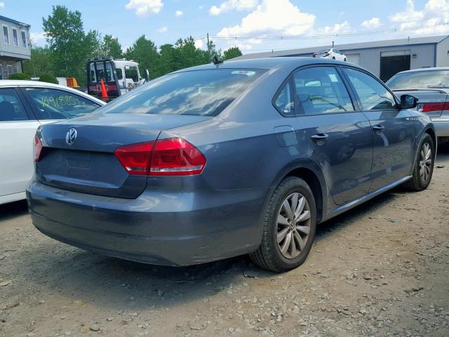 1VWAP7A36DC072582 - 2013 VOLKSWAGEN PASSAT S GRAY photo 4