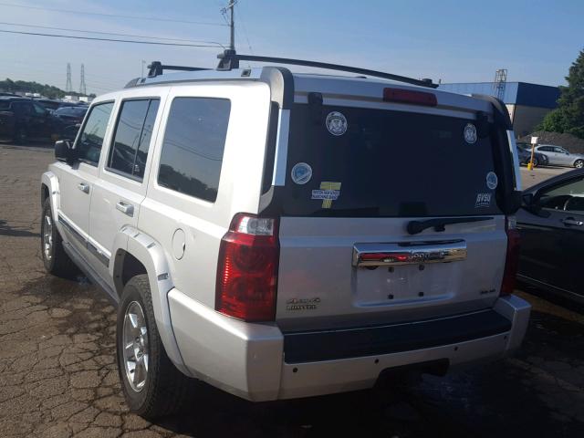 1J8HG58208C246843 - 2008 JEEP COMMANDER SILVER photo 3