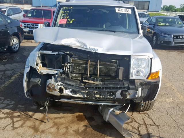 1J8HG58208C246843 - 2008 JEEP COMMANDER SILVER photo 7