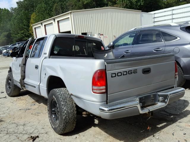 1B7GL2AX5YS695492 - 2000 DODGE DAKOTA QUA SILVER photo 3