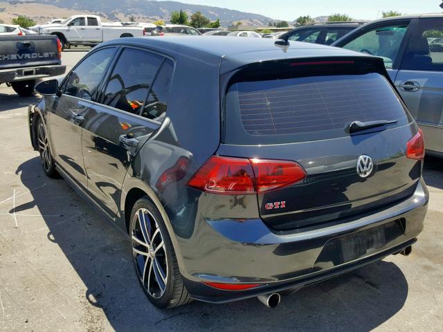 3VW447AU9HM049350 - 2017 VOLKSWAGEN GTI S/SE BLACK photo 3