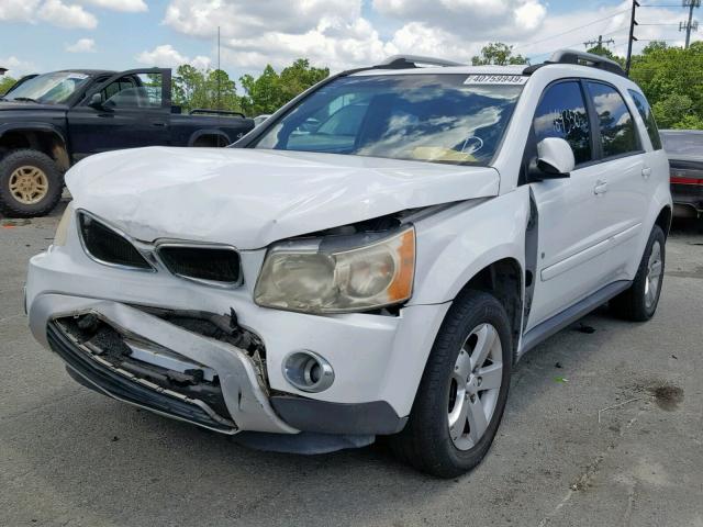 2CKDL73F866117707 - 2006 PONTIAC TORRENT WHITE photo 2