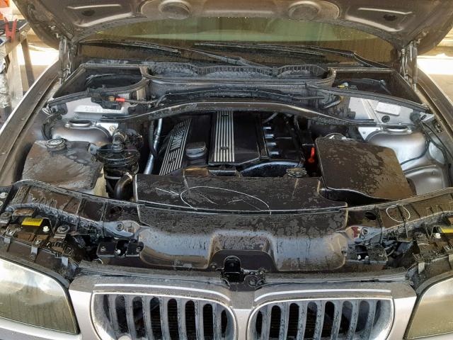 WBXPA93484WC33857 - 2004 BMW X3 3.0I SILVER photo 7