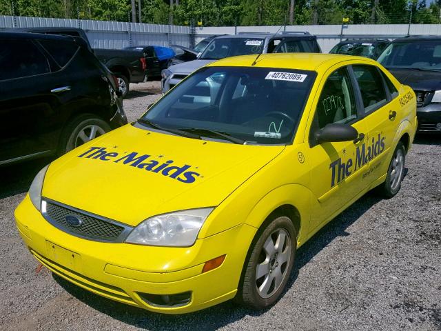 1FAFP34N46W140724 - 2006 FORD FOCUS ZX4 YELLOW photo 2