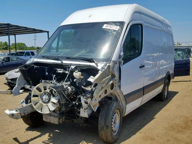 WDYPE7CC5B5519621 - 2011 FREIGHTLINER SPRINTER 2 WHITE photo 2