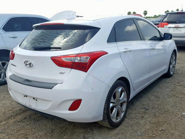 KMHD35LE1DU116170 - 2013 HYUNDAI ELANTRA GT WHITE photo 4