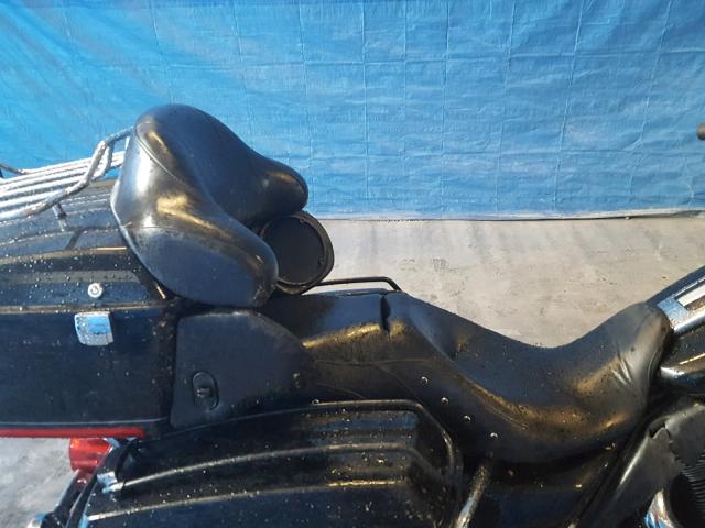 1HD1KEM15BB659177 - 2011 HARLEY-DAVIDSON FLHTK BLACK photo 6