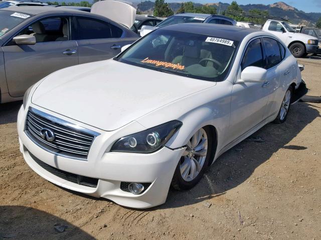 JN1BY1AP0BM324096 - 2011 INFINITI M37 WHITE photo 2