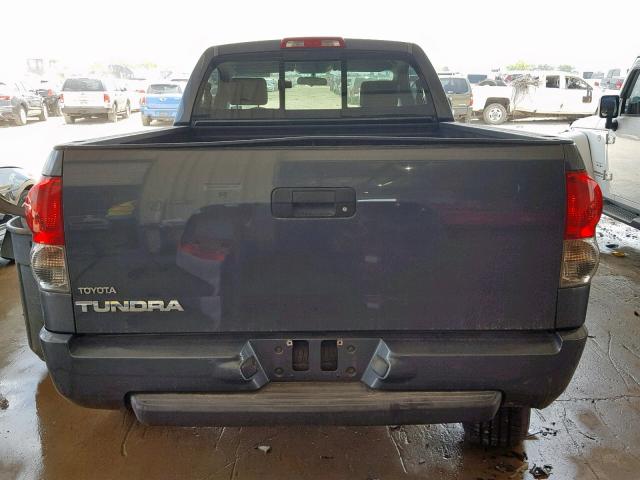 5TFJV52147X001954 - 2007 TOYOTA TUNDRA GRAY photo 6