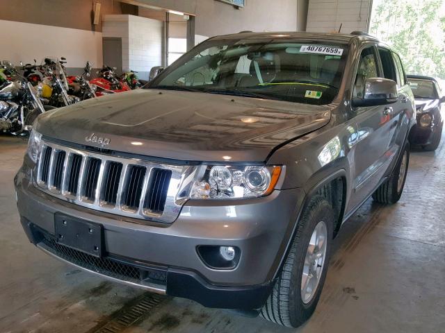 1J4RR5GG9BC715464 - 2011 JEEP GRAND CHER SILVER photo 2