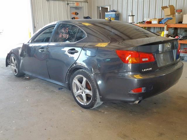 JTHBK262072045685 - 2007 LEXUS IS 250 GRAY photo 3