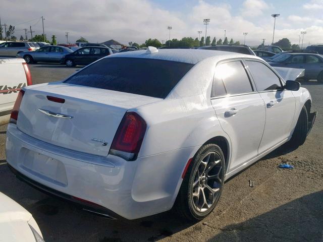 2C3CCABG6JH227215 - 2018 CHRYSLER 300 S WHITE photo 4