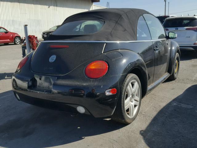 3VWCD31Y14M311444 - 2004 VOLKSWAGEN NEW BEETLE შავი ფოტო 4