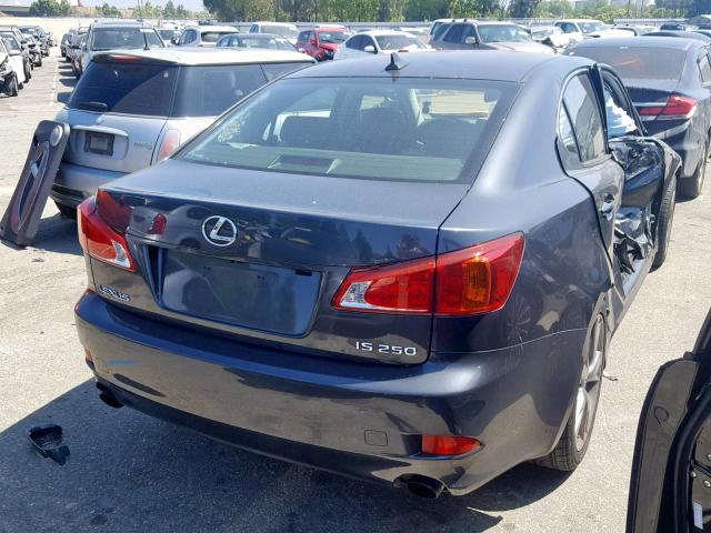 JTHBK262495100964 - 2009 LEXUS IS 250 GRAY photo 4