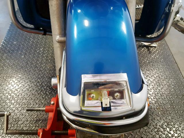 1HD1FCW125Y680575 - 2005 HARLEY-DAVIDSON FLHTCUI BLUE photo 12