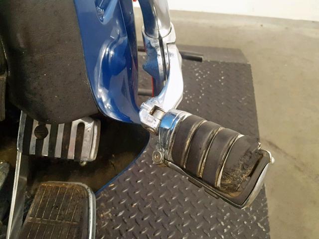 1HD1FCW125Y680575 - 2005 HARLEY-DAVIDSON FLHTCUI BLUE photo 16