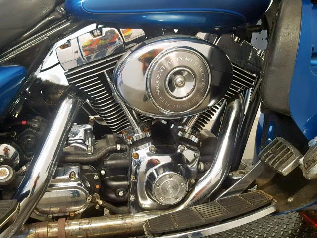1HD1FCW125Y680575 - 2005 HARLEY-DAVIDSON FLHTCUI BLUE photo 5