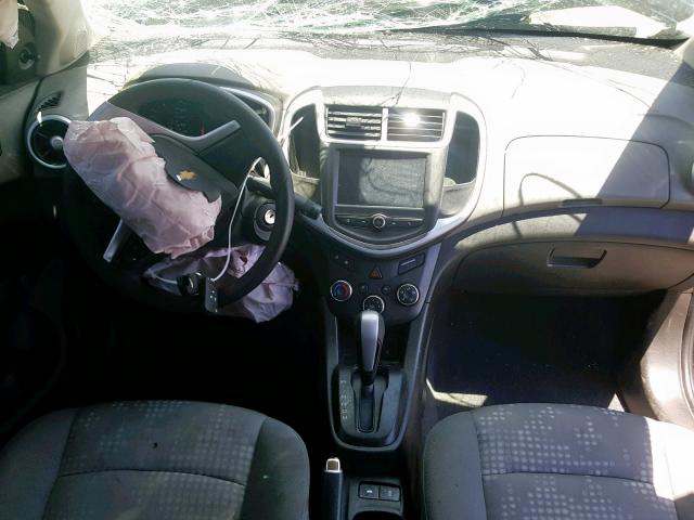 1G1JB5SH8H4149087 - 2017 CHEVROLET SONIC LS 黑色 照片 9