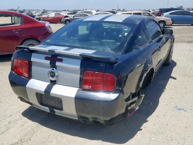 1ZVFT82H655125739 - 2005 FORD MUSTANG GT BLACK photo 4