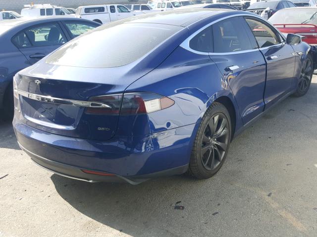 5YJSA1E22FF109673 - 2015 TESLA MODEL S أزرق صورة 4
