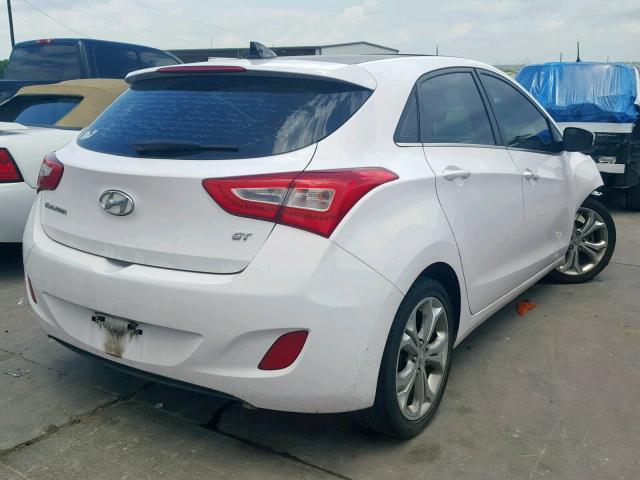 KMHD35LH9EU185054 - 2014 HYUNDAI ELANTRA GT WHITE photo 4