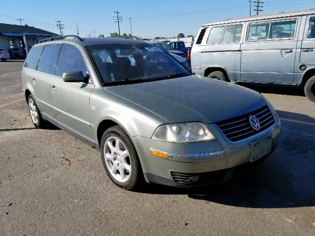 WVWYH63B94E062050 - 2004 VOLKSWAGEN PASSAT GLX GREEN photo 1