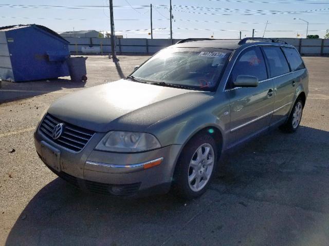 WVWYH63B94E062050 - 2004 VOLKSWAGEN PASSAT GLX GREEN photo 2