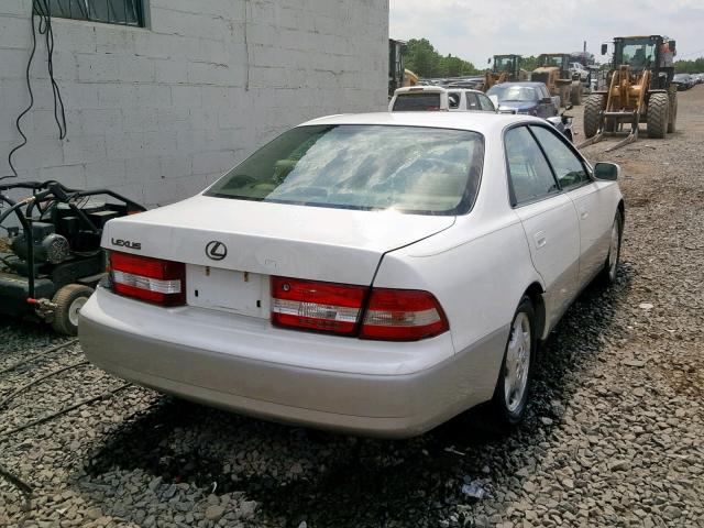 JT8BF28G5Y5094121 - 2000 LEXUS ES 300 WHITE photo 4