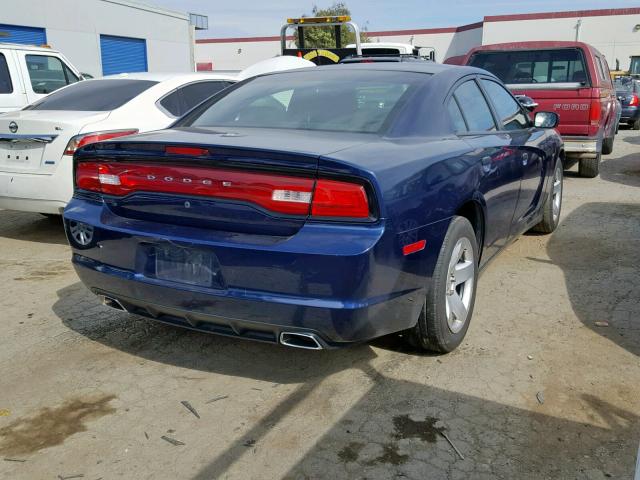 2C3CDXAT3DH570938 - 2013 DODGE CHARGER PO BLUE photo 4