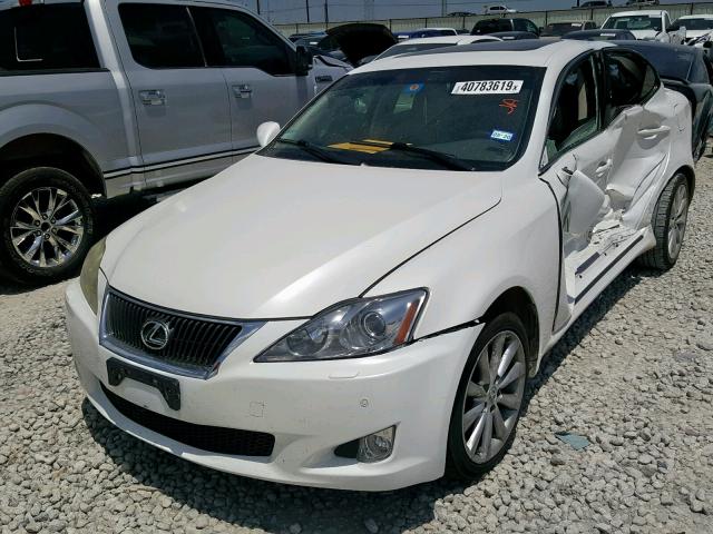 JTHCK262795029439 - 2009 LEXUS IS 250 WHITE photo 2