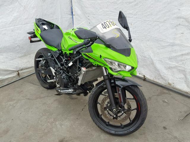 JKAEXKG19JDA05555 - 2018 KAWASAKI EX400 GREEN photo 1